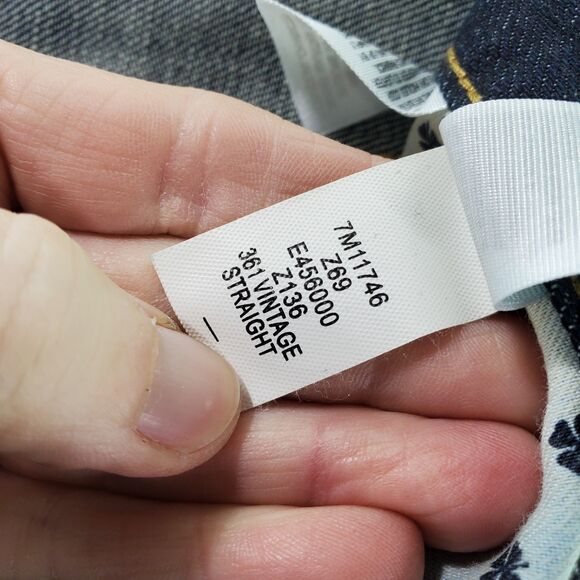 34x30 (actual 36x30) Lucky Brand 361 Vintage Straight Dark Wash Jeans Men's - Picture 6 of 12